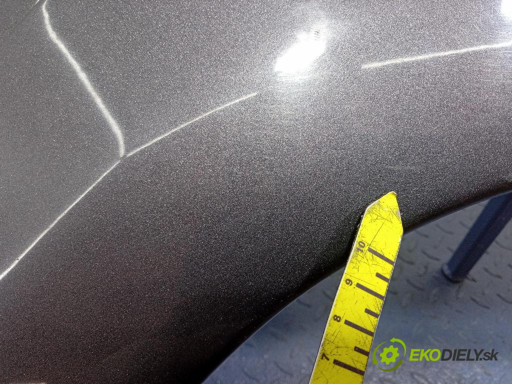 Jeep Grand Cherokee 2014 blatník Predné v pravo: