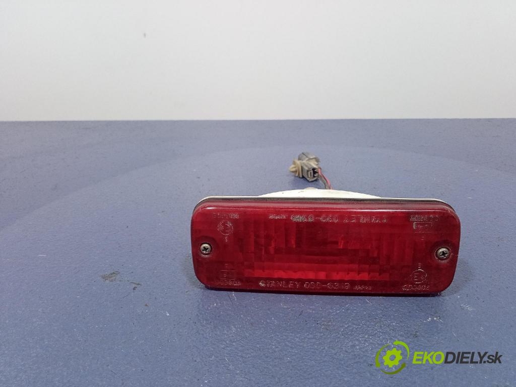 Honda Civic 2002 Späť: 030-6319