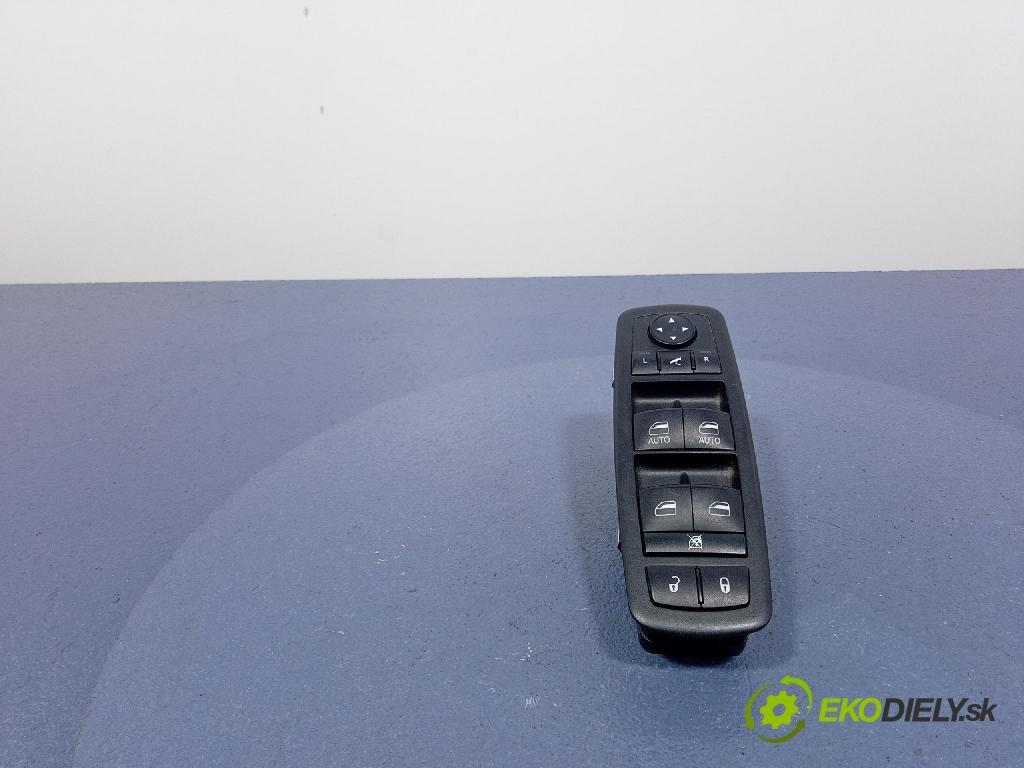 Jeep Grand Cherokee 2014 prepínač Okná: 68184803AA