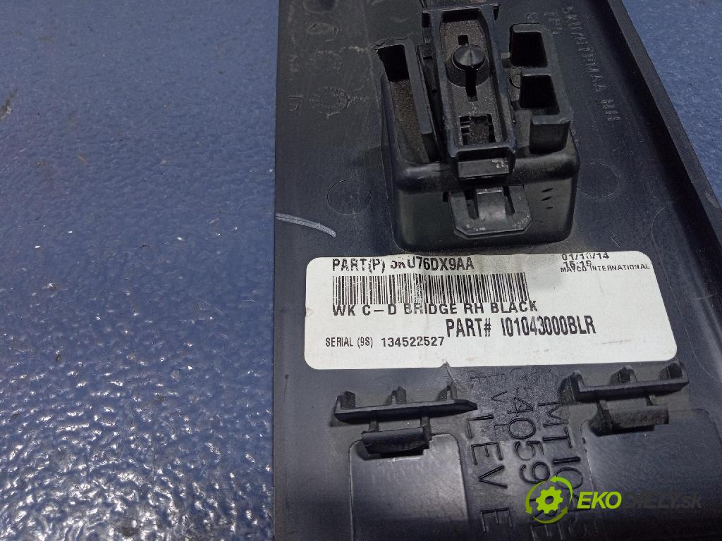 Jeep Grand Cherokee 2014 kryt Plast: Interiéry: 5KU76TRMAA
