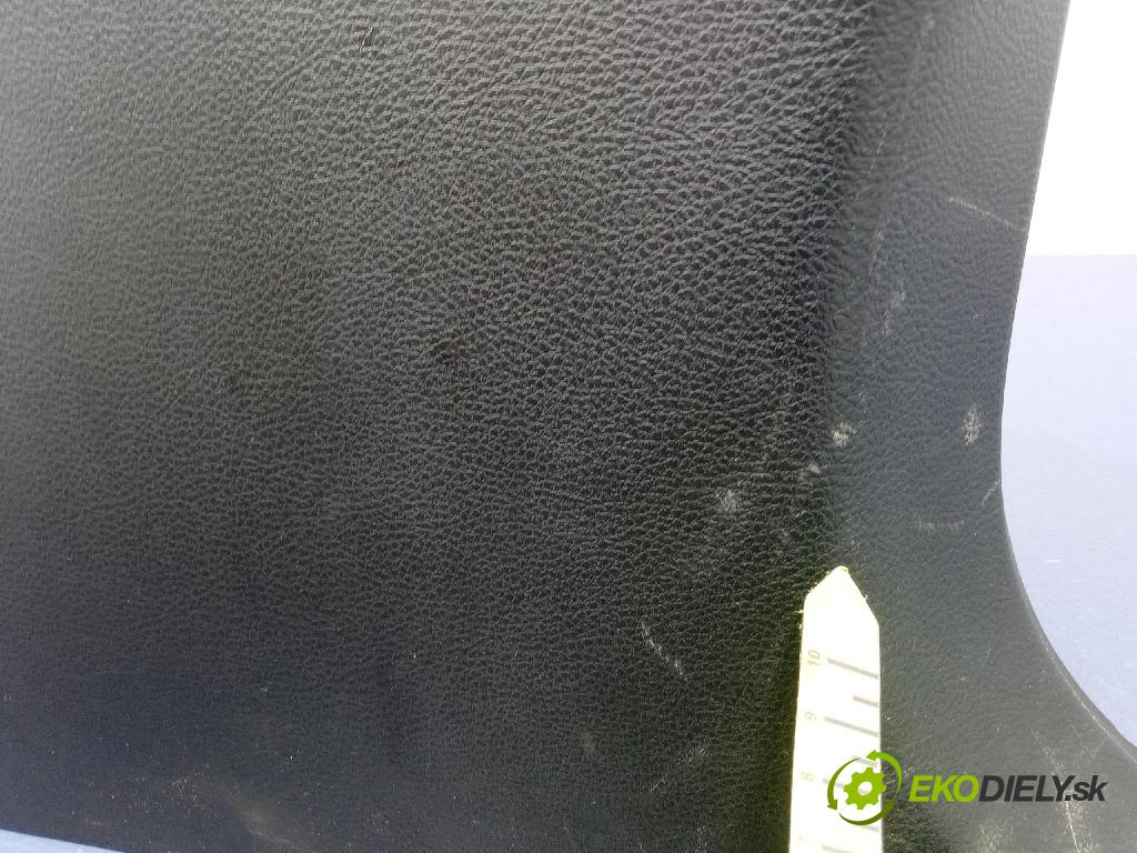 Jeep Grand Cherokee 2014 kryt Plast: Interiéry: 1GG58TRMAB