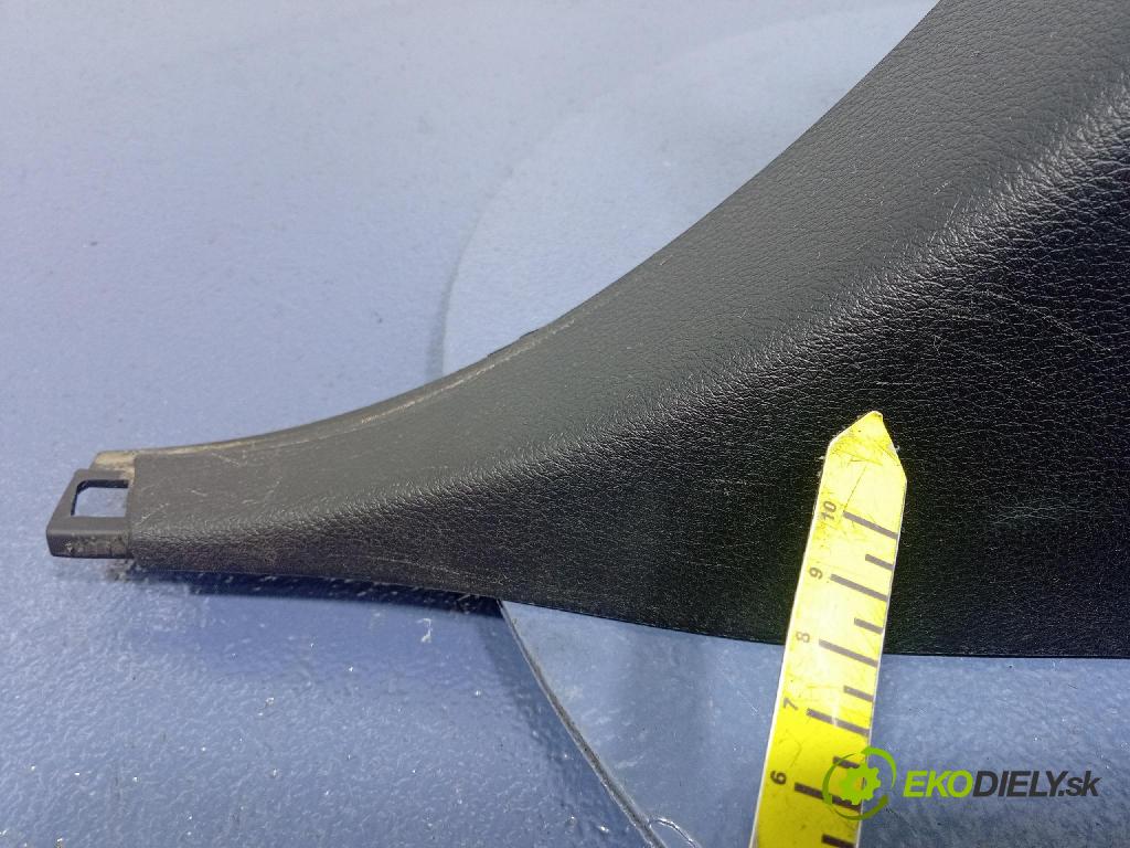 Jeep Grand Cherokee 2014 kryt Plast: Interiéry: 1GG58TRMAB