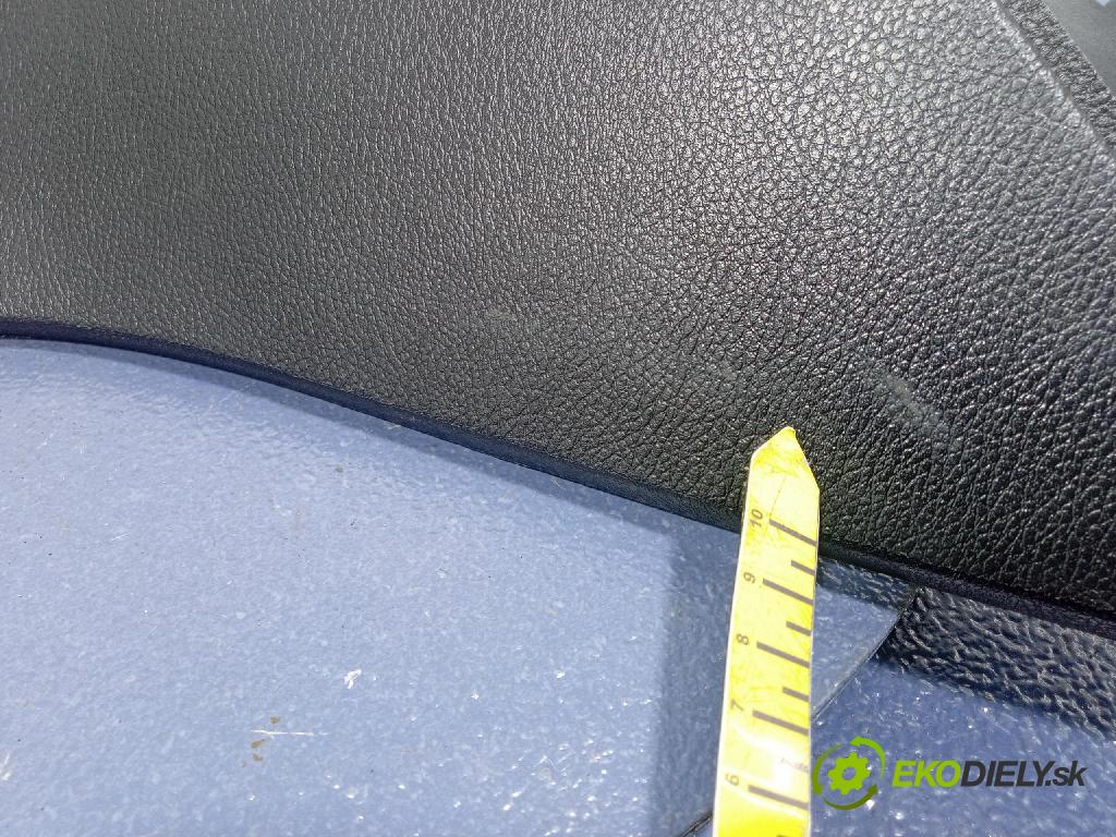 Jeep Grand Cherokee 2014 kryt Plast: Interiéry: 1GG61TRMAD