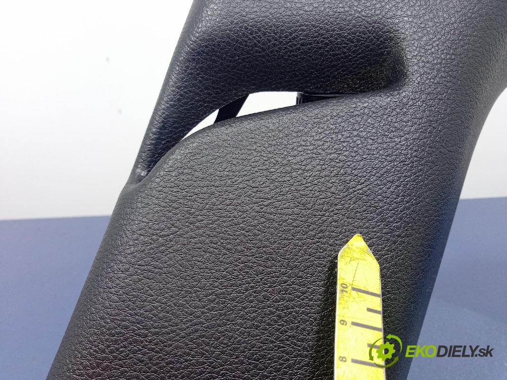 Jeep Grand Cherokee 2014 kryt Plast: Interiéry: 1GP03TRMAC