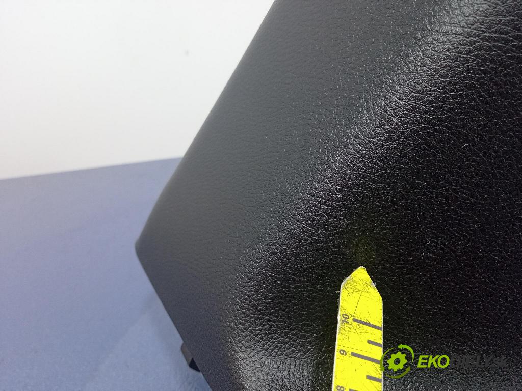 Jeep Grand Cherokee 2014 kryt Plast: Interiéry: 1GP03TRMAC
