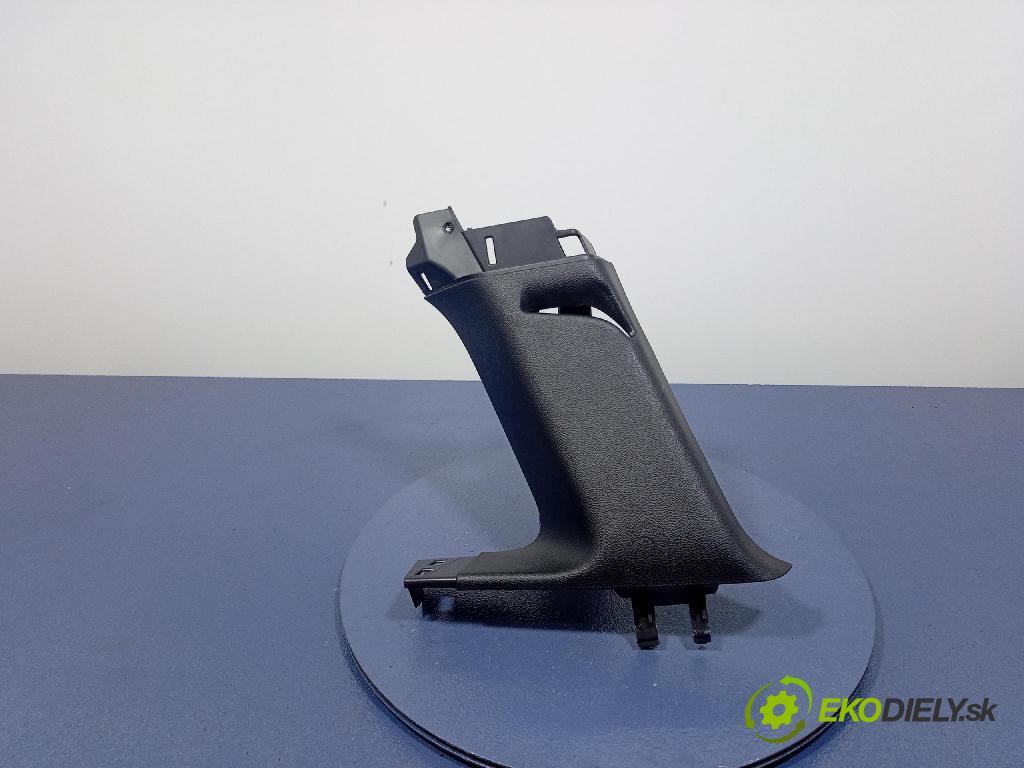 Jeep Grand Cherokee 2014 kryt Plast: Interiéry: 1GP02TRMAC