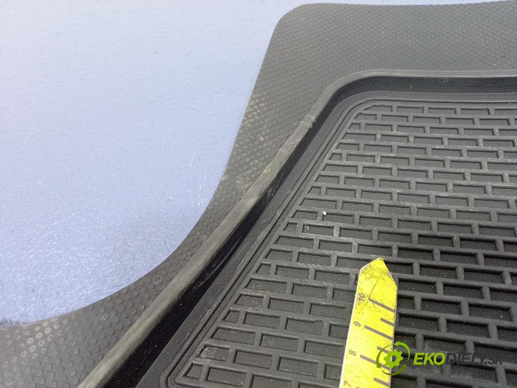 Jeep Grand Cherokee 2014 koberec do auta