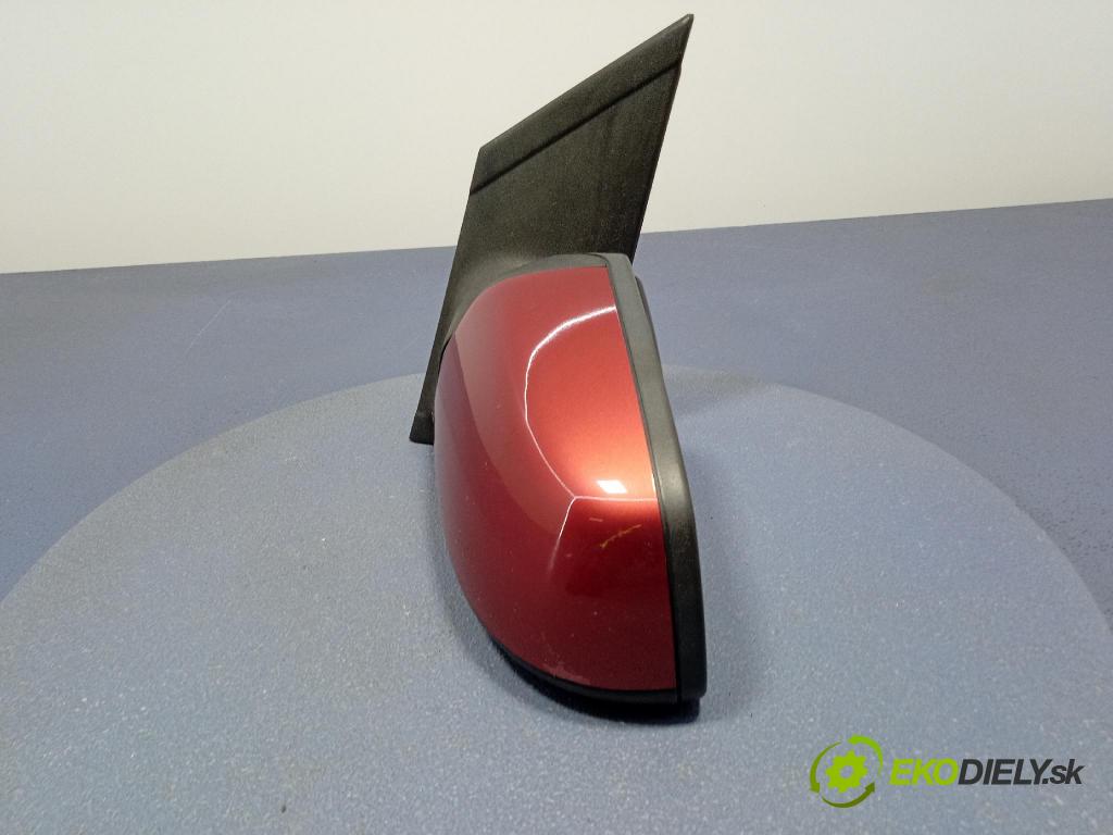 Ford Focus 2005 zrkadlo Vľavo: