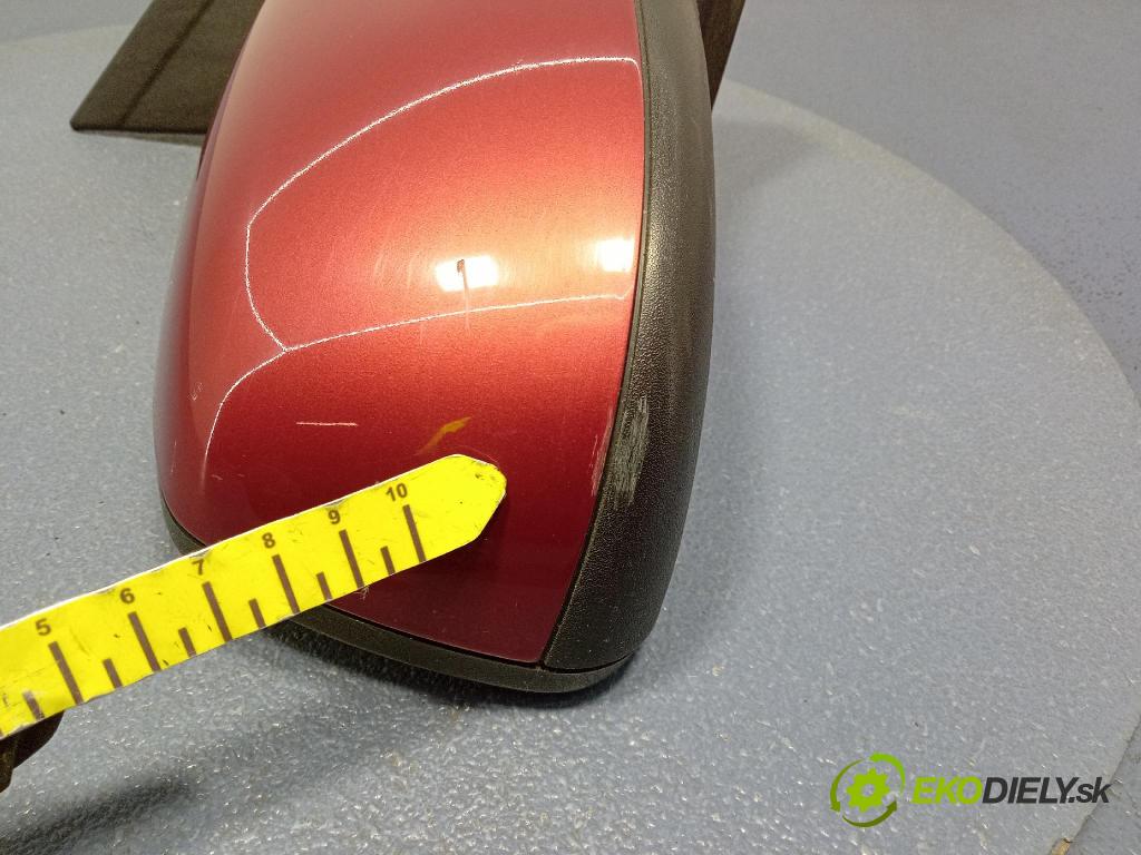 Ford Focus 2005 zrkadlo pravé