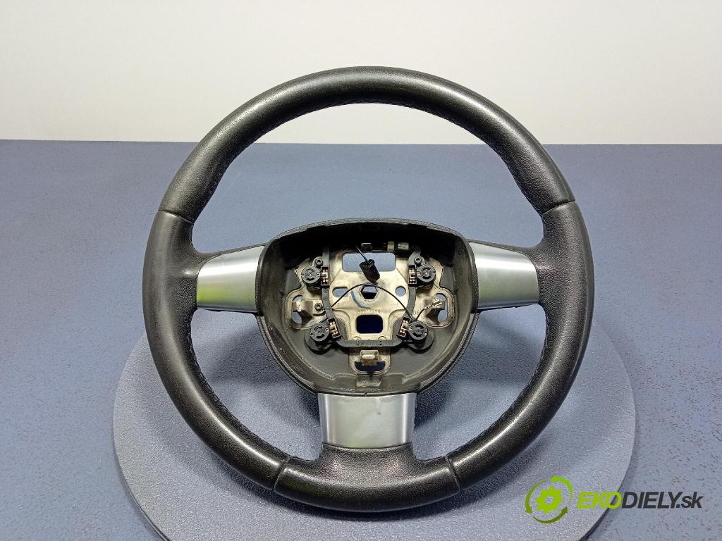 Ford Focus 2005 volant 4M51-3600-EJW