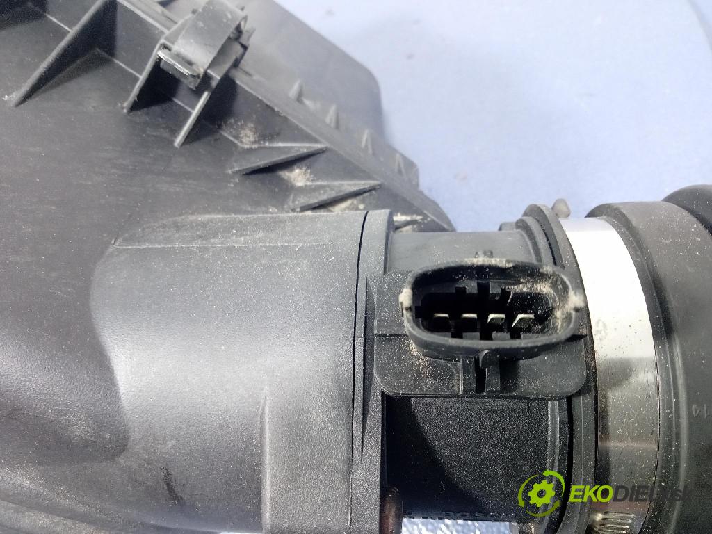 Jeep Grand Cherokee 2014 obal Filtre: Vzduch: 68199048AA