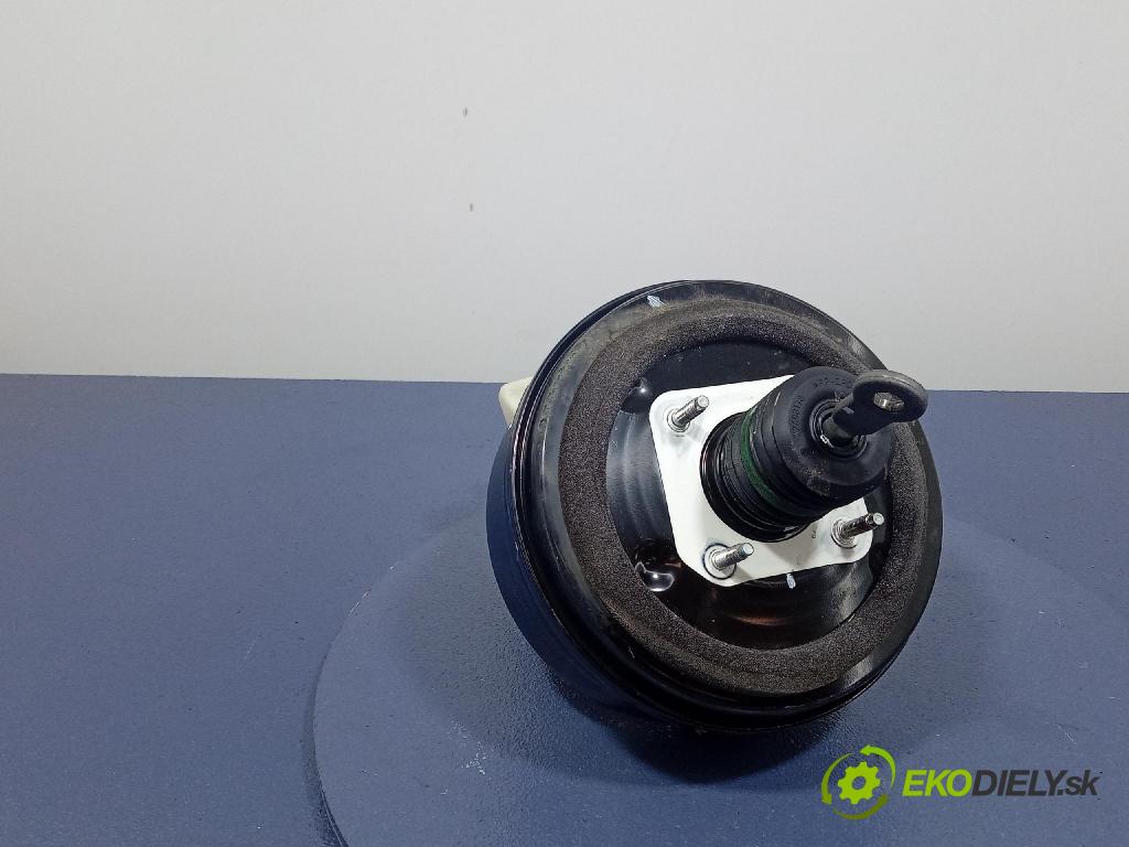 Jeep Grand Cherokee 2014 servo Brzdní: