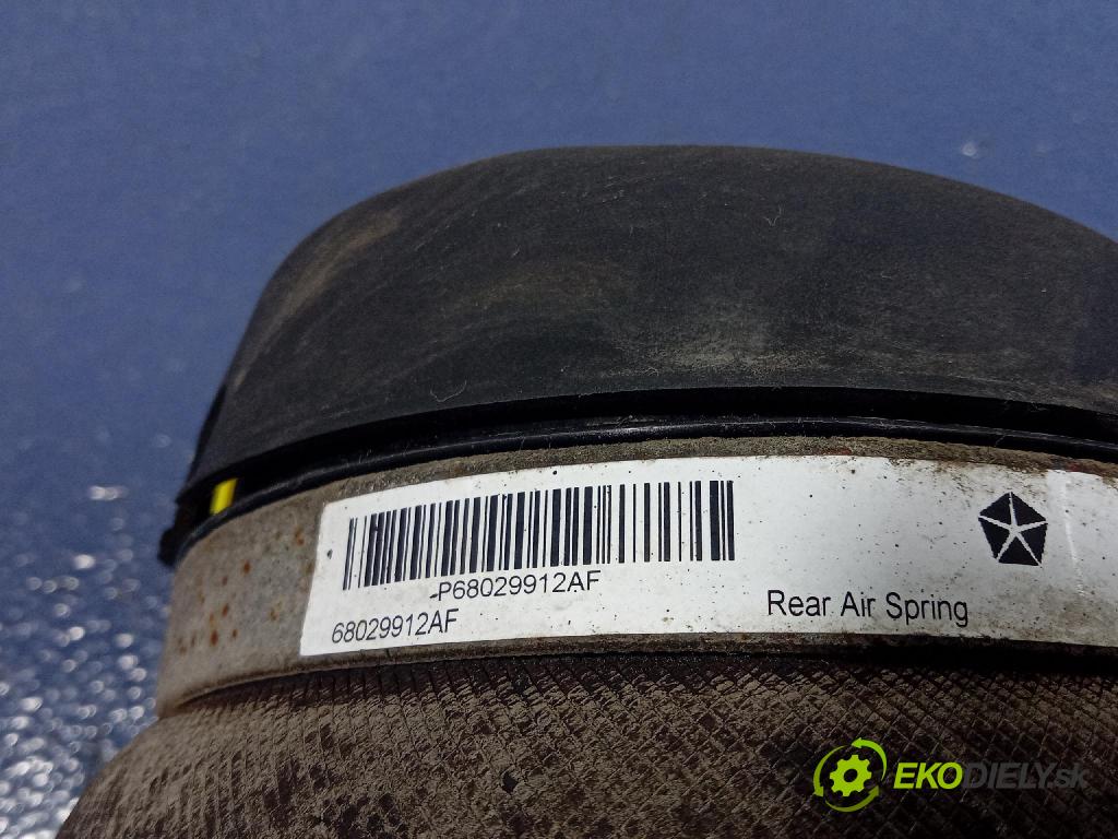 Jeep Grand Cherokee 2014 airbag Pozastavenia: 68029912AF