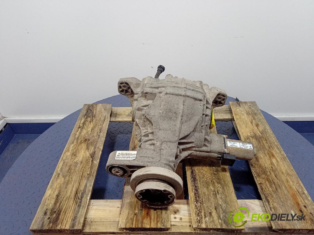 Jeep Grand Cherokee 2014 Most: Zadný: 68184737AB