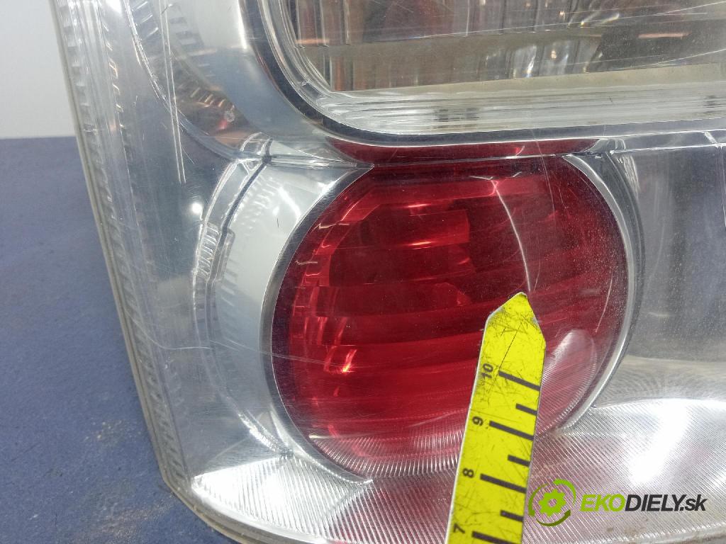 Toyota Corolla verso 2008 svetlo / reflektor zad ľavá Vonkajsia: