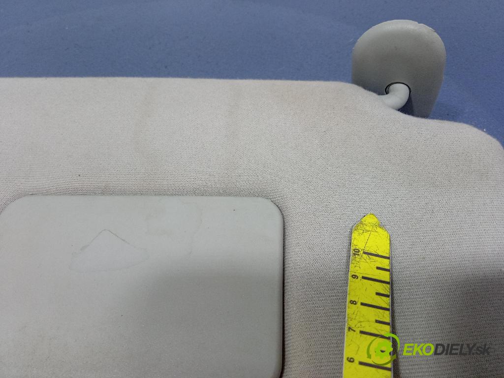Toyota Corolla verso 2008 kryt slnečná clona