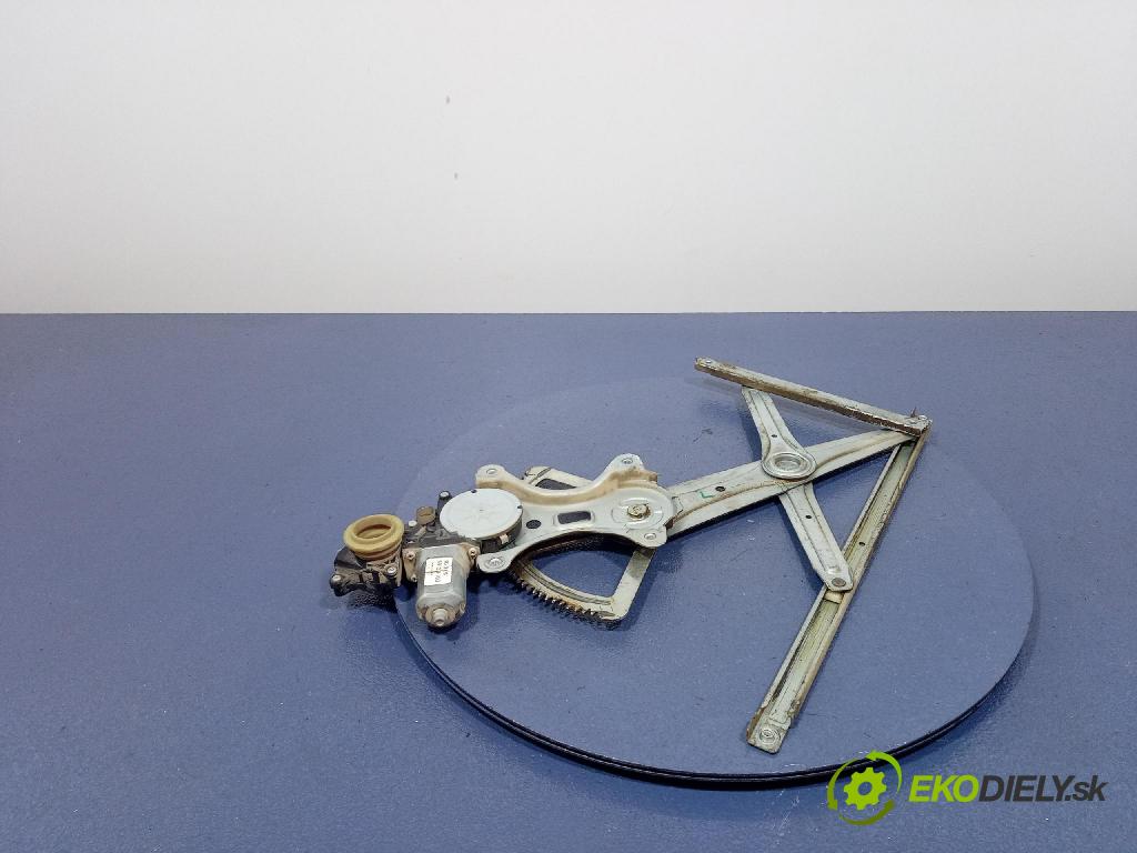 Toyota Corolla verso 2008 mechanizmus okna Okná: Predné Vľavo: 69820-0F010