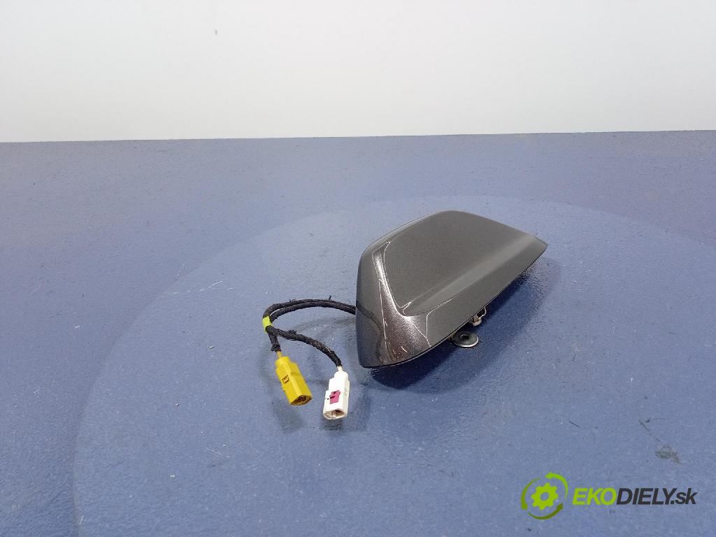 Jeep Grand Cherokee 2014 Antena 5LQ48LAUAA