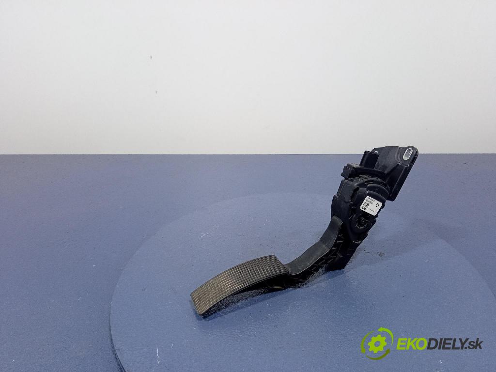 Jeep Grand Cherokee 2014 pedal Plyn: 52124785AE