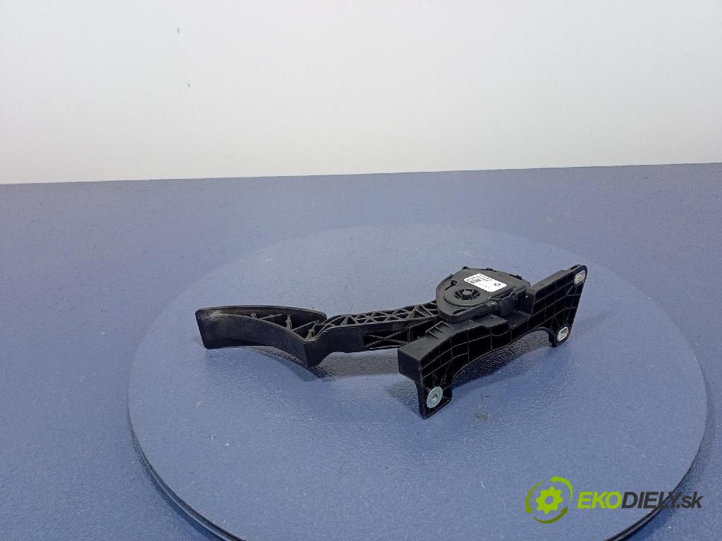 Jeep Grand Cherokee 2014 pedal Plyn: 52124785AE