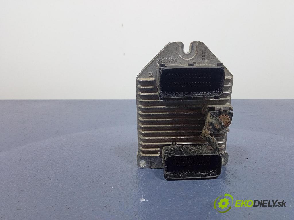 Opel Vectra 2002 riadiaca jednotka Motor: 09179499