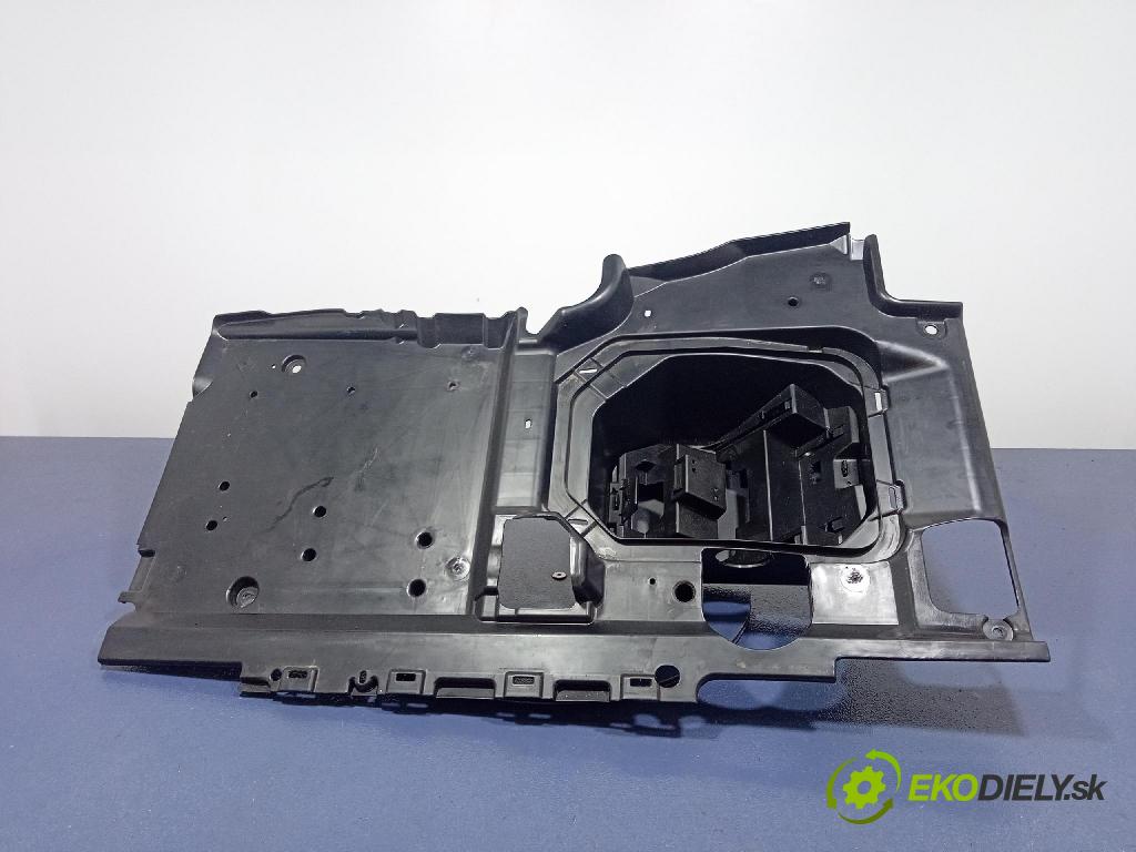 Jeep Grand Cherokee 2014 kastlík 05108283AF