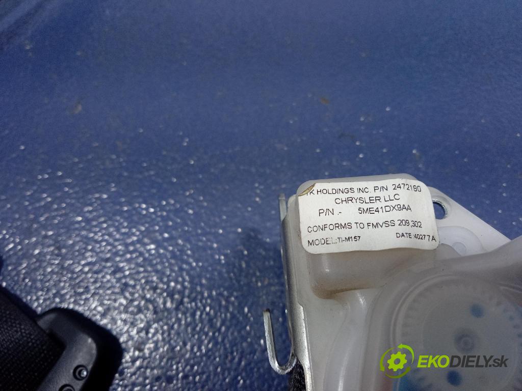 Jeep Grand Cherokee 2014 Pásy: Bezpečnosť: x P5ME41DX9AA