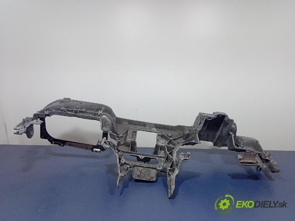 Jeep Grand Cherokee 2014 kokpit,pristrojová doska 68141537AD