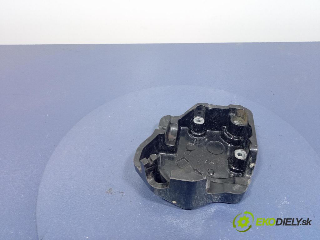 Jeep Grand Cherokee 2014 kryt Motor: P05162071AC
