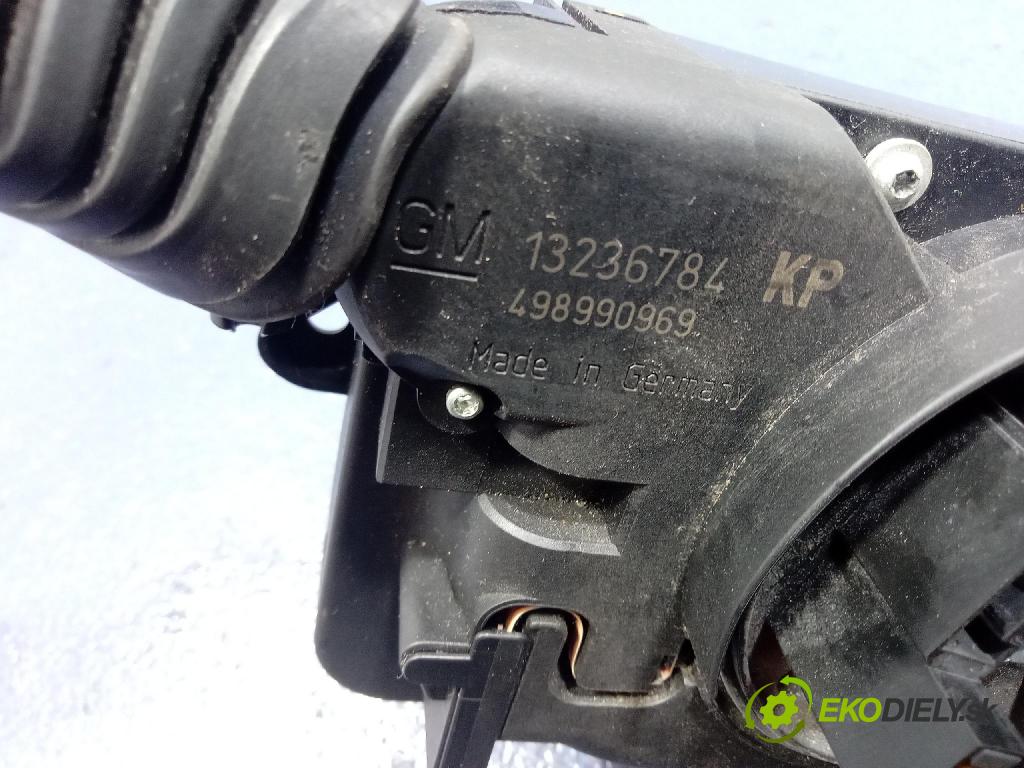 Opel Zafira 2006 riadiaca jednotka Motor: 55561172