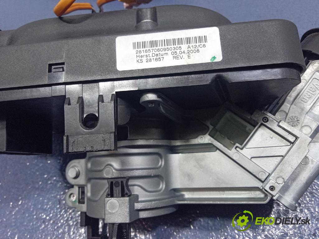Opel Zafira 2006 riadiaca jednotka Motor: 55561172