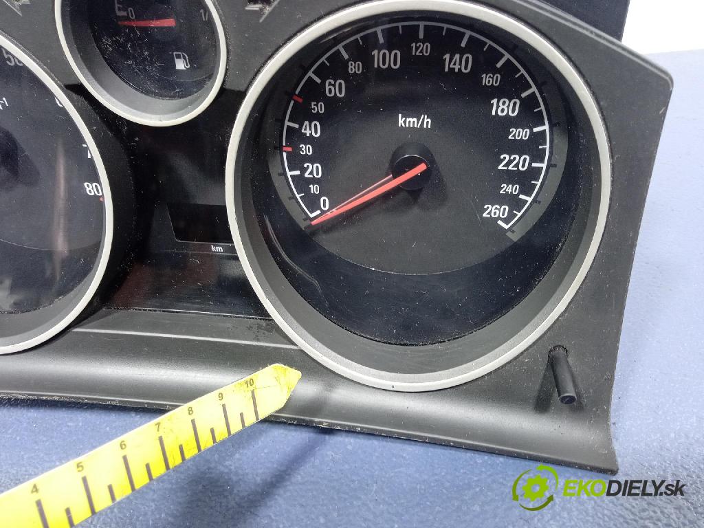 Opel Zafira 2006 riadiaca jednotka Motor: 55561172