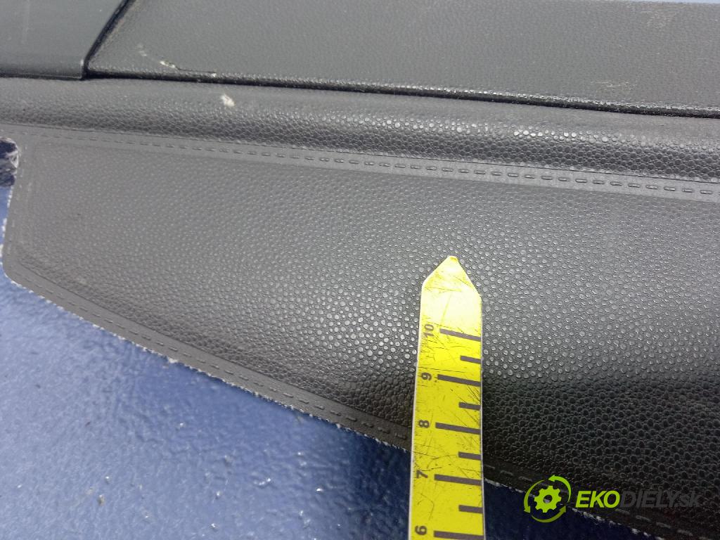 Opel Zafira 2006 roleta