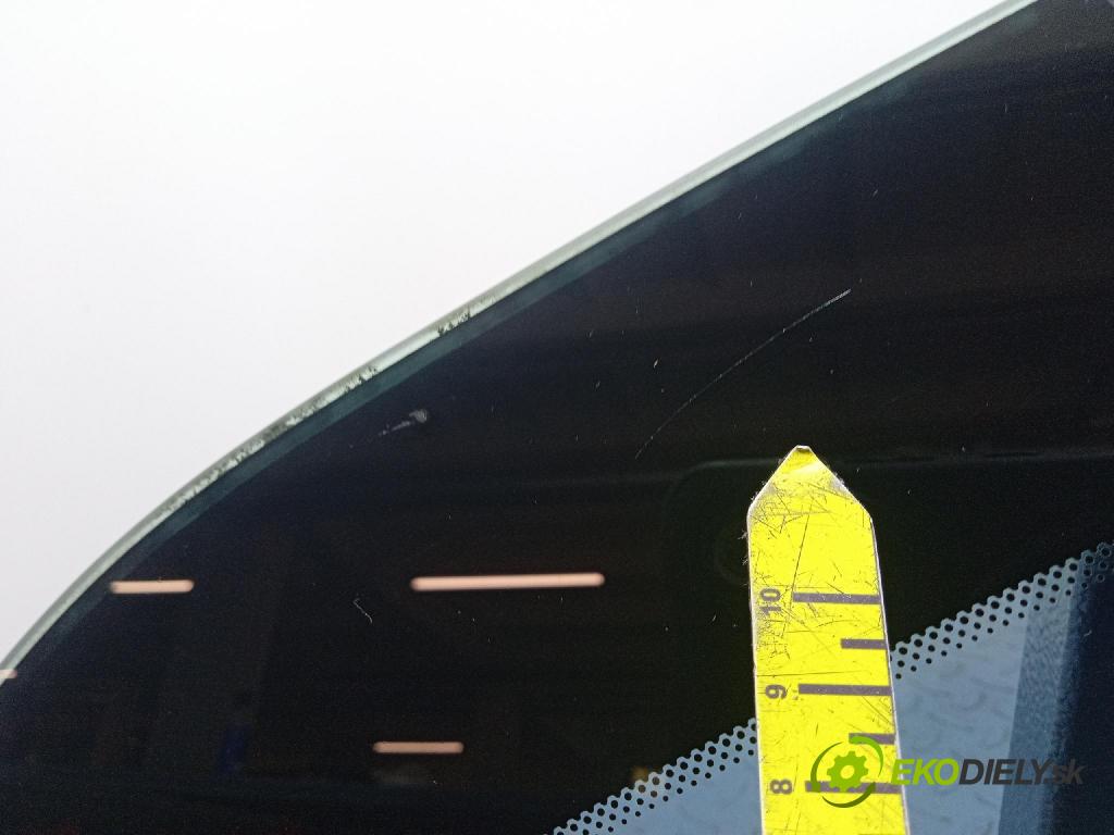Citroen Berlingo 2010 sklo Karoséria: zad