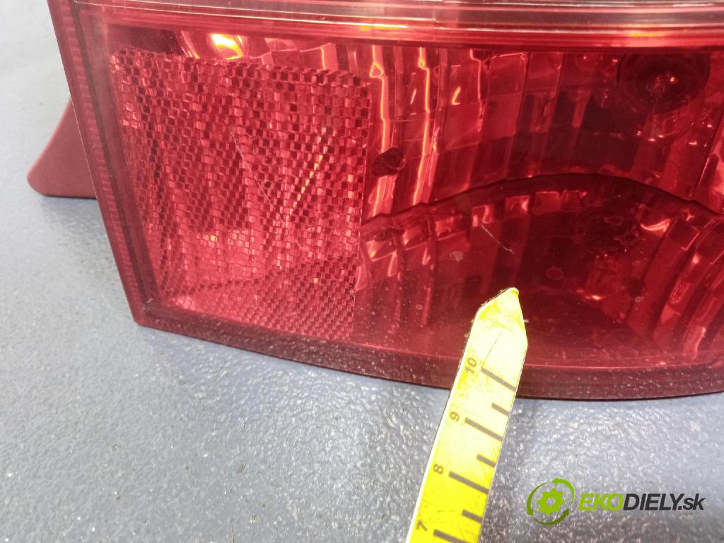 Kia Picanto 2007 svetlo / reflektor zad Prava: Vonkajsia: