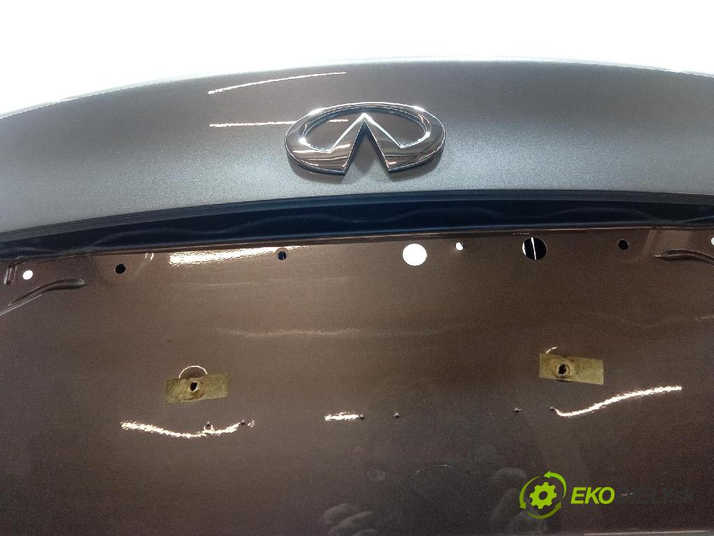 Infiniti Infiniti q50 2018 zadna dveře kufra: kufra: