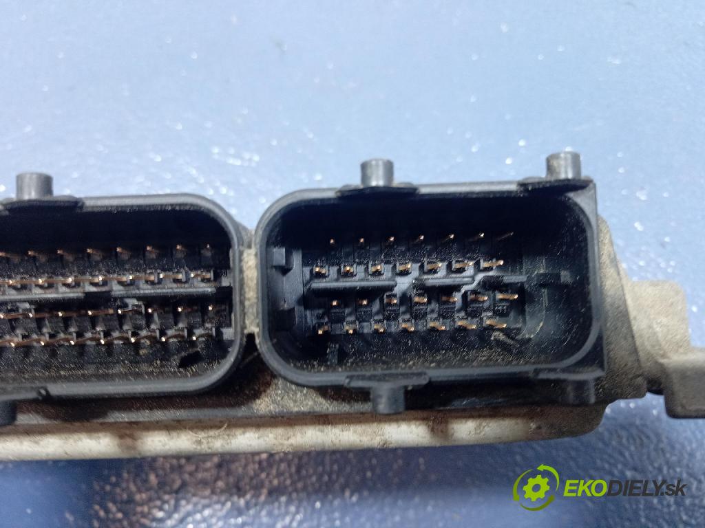 Fiat Panda 2004 riadiaca jednotka Motor: 55196259