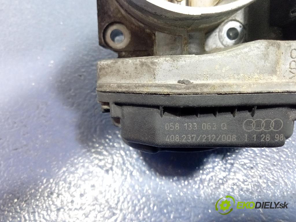 Volkswagen Passat 1998 klapka 058133063Q