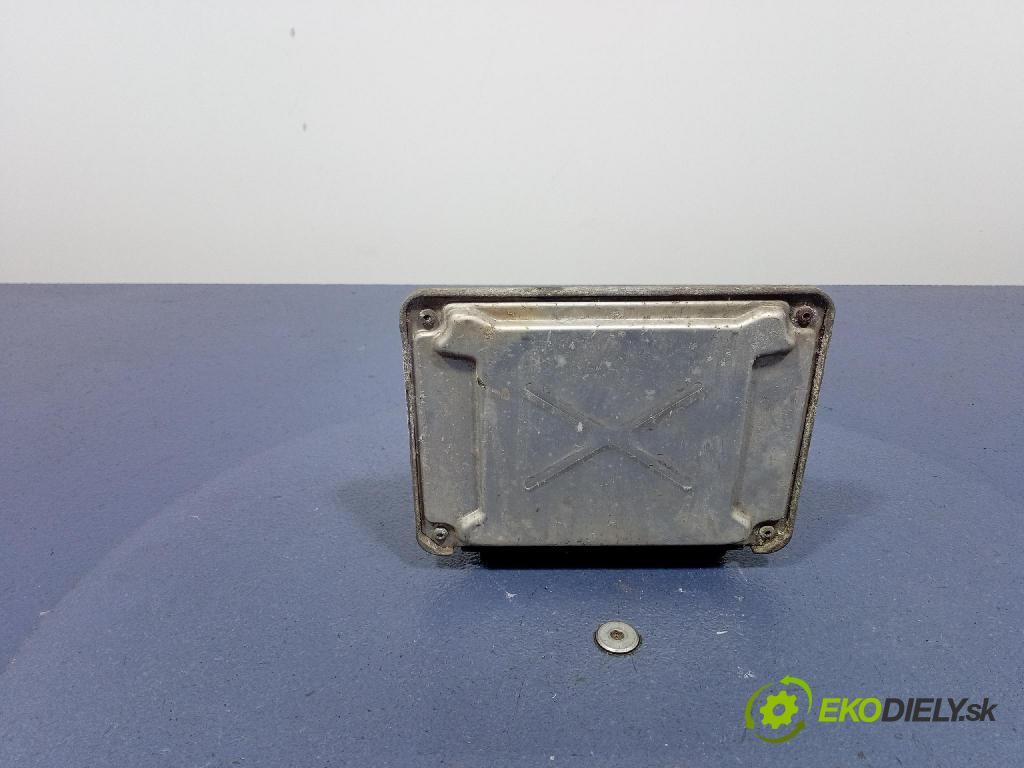 Fiat Panda 2008 riadiaca jednotka Motor: 51793113