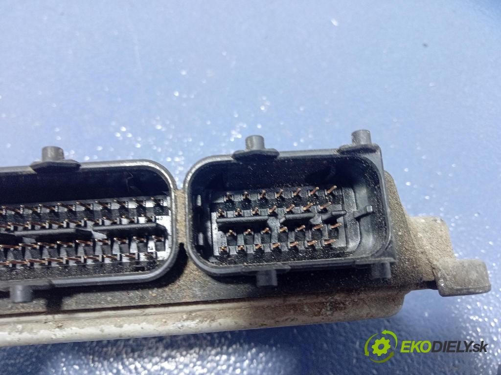 Fiat Panda 2008 riadiaca jednotka Motor: 51793113