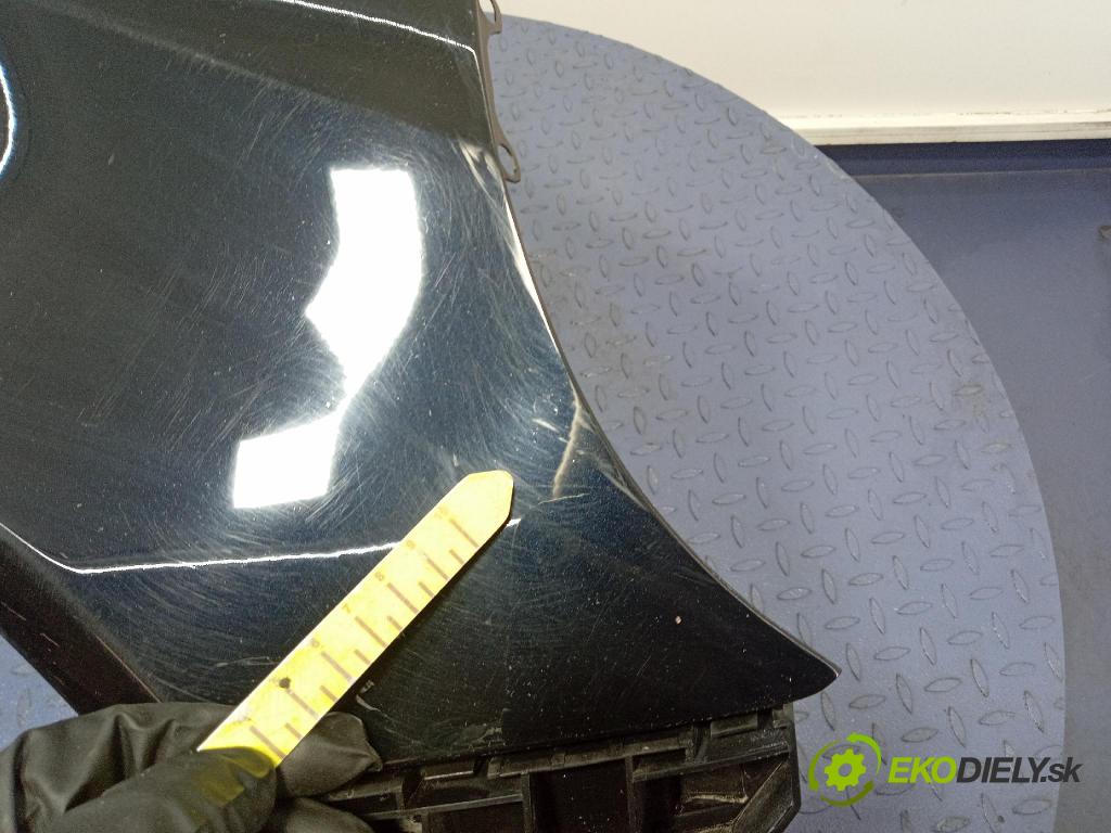 Honda Jazz 2007 blatník Predné v pravo: