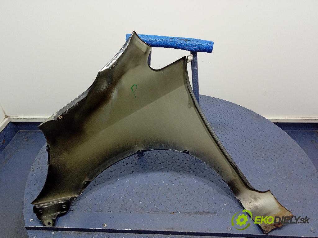 Honda Jazz 2007 blatník Predné v pravo: