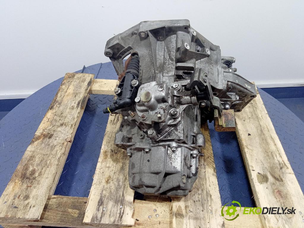 Fiat Stilo 2005 prevodovka Manualna C51451344
