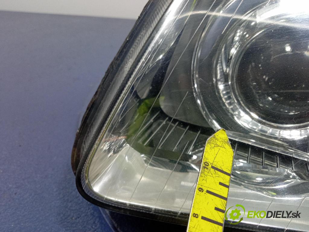 Audi A3 2002 Reflektor: Vľavo: