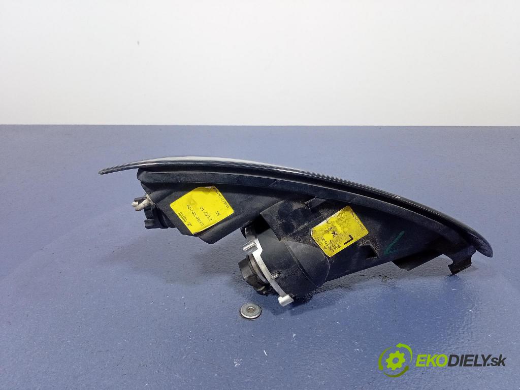 Smart Forfour 2004 Halogen Vľavo: