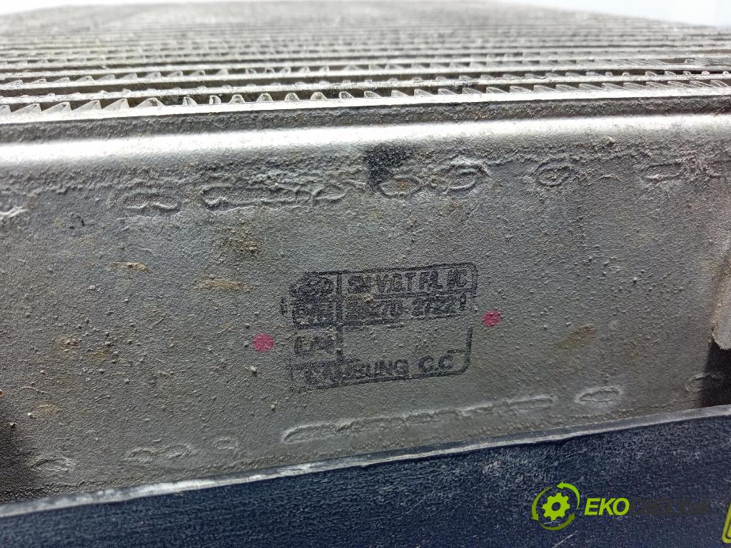 Hyundai Santa fe 2005 chladič Vzduch: 28270-27211