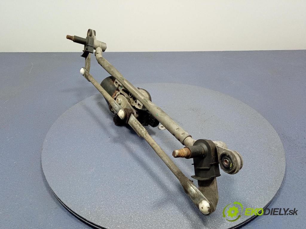 Smart Forfour 2004 mechanizmus motor: Stierače: Predné A4548200008