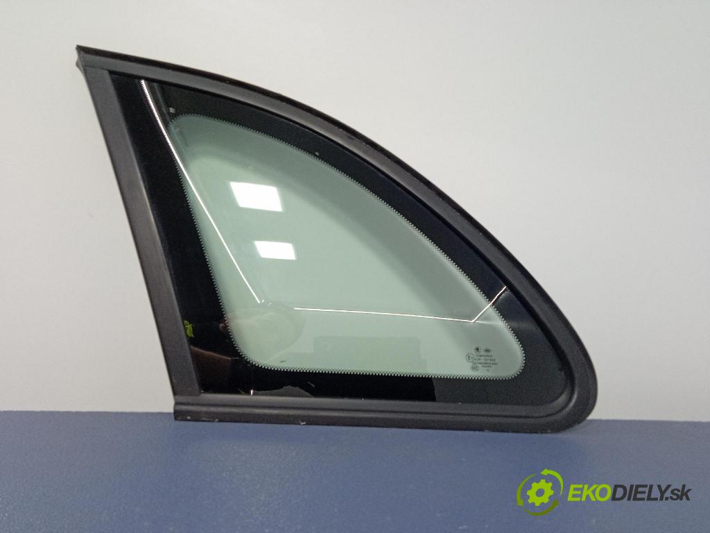 Skoda Fabia 2010 sklo Karoséria: zad 5J9845297