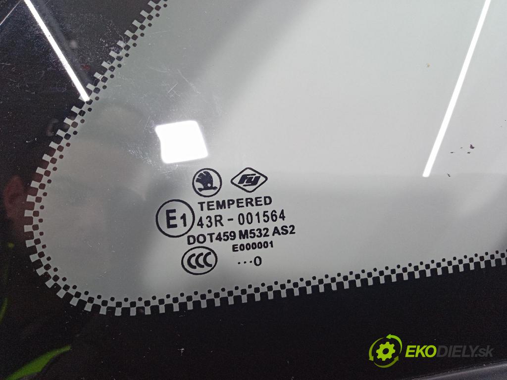 Skoda Fabia 2010 sklo Karoséria: zad 5J9845298