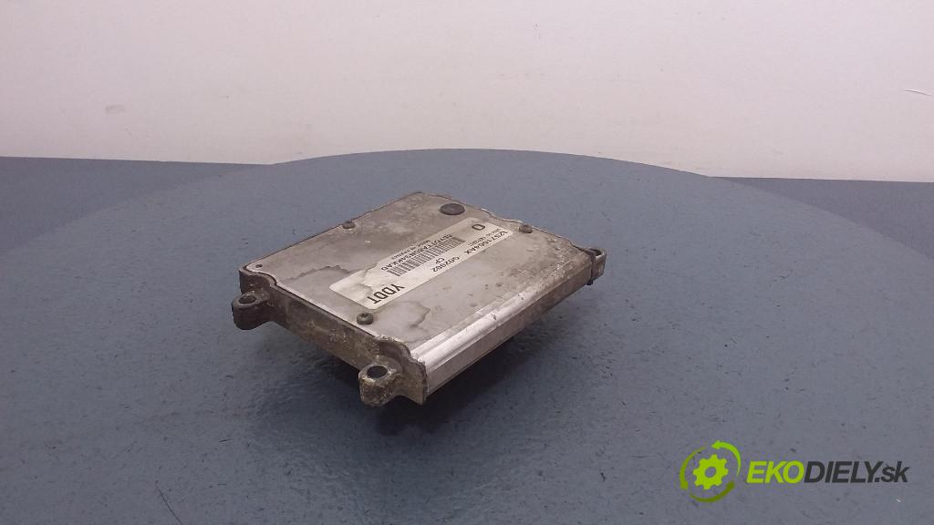 Opel Vectra 2003 riadiaca jednotka Motor: 12571664AX